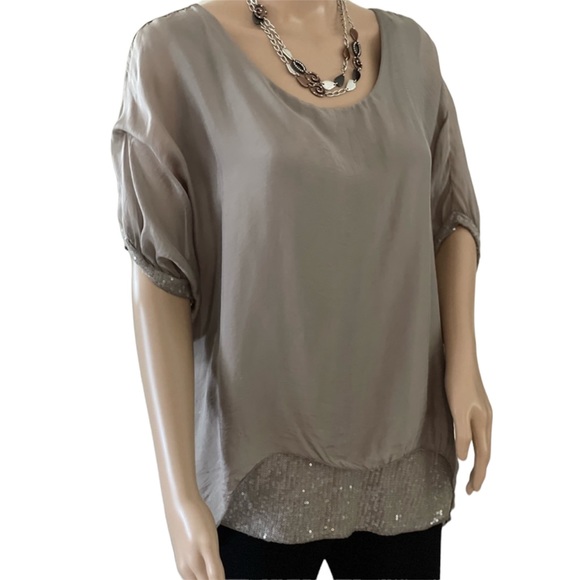 NTbyAmati  Silk Taupe Top w Sequin Embellishment One Size  Made in Italy - Picture 4 of 11